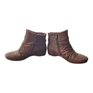 BareTraps Chocolate Ankle Booties